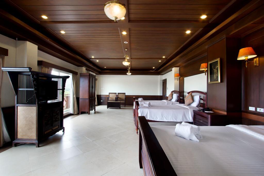 D Varee Xpress Hillside Hua Hin Ча-Ам Экстерьер фото