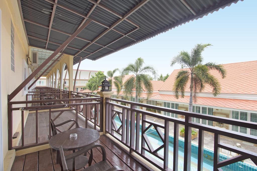 D Varee Xpress Hillside Hua Hin Ча-Ам Экстерьер фото