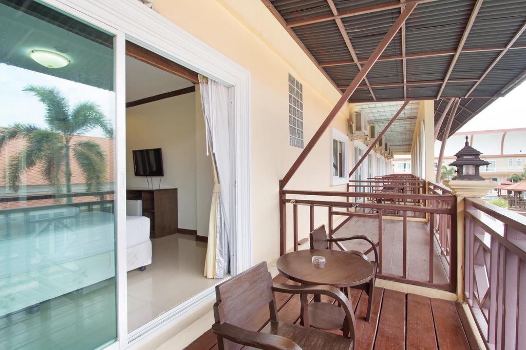 D Varee Xpress Hillside Hua Hin Ча-Ам Экстерьер фото