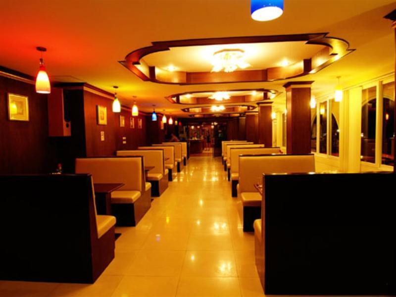 D Varee Xpress Hillside Hua Hin Ча-Ам Ресторан фото